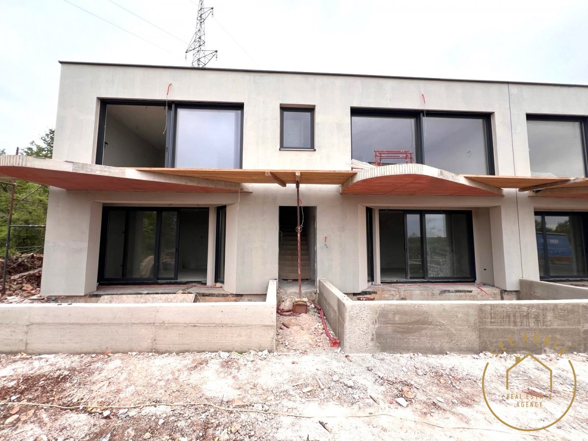 Luxury apartment with roof terrace, Tar (A3) - under construction
