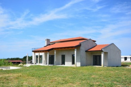 Villa with sea view, Brtonigla