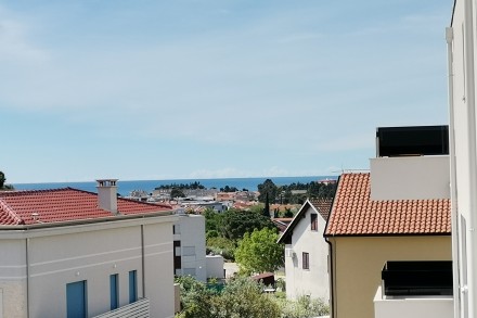 Novigrad, dvosobno stanovanje s pogledom na morje (S5)