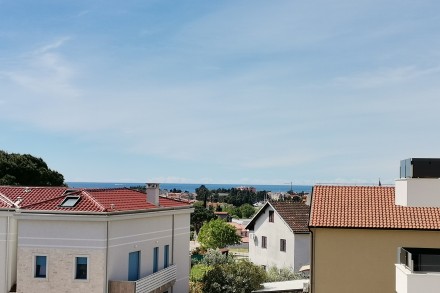 Novigrad, dvosobno stanovanje na odlični lokaciji (S6)